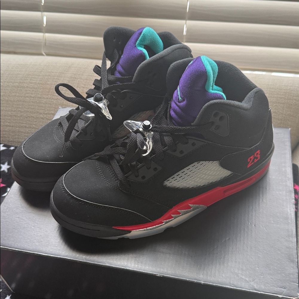 Jordan 5 Retro Sneakers